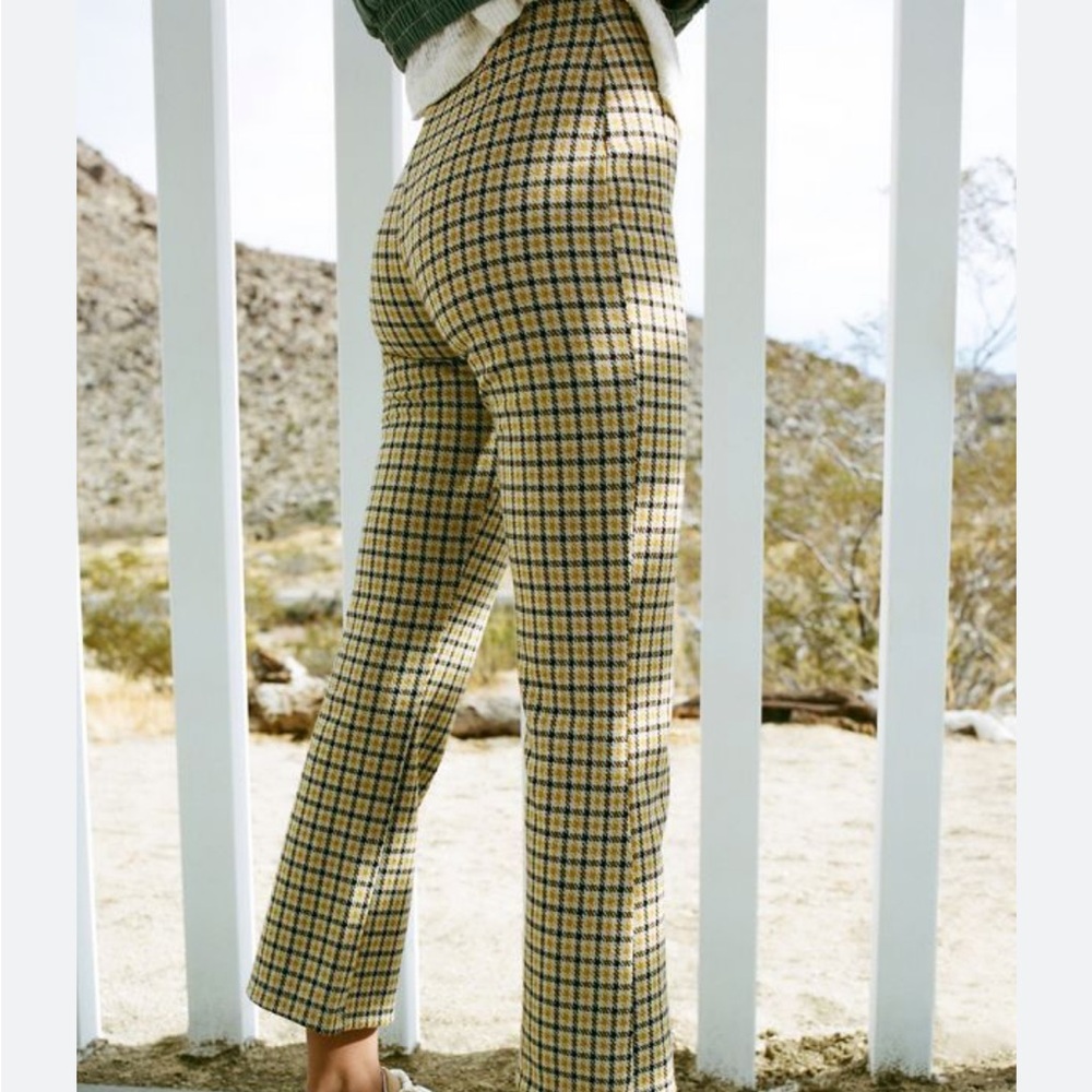 Urban Outfitters Cara High Waisted Kick Flare Patterned Pants